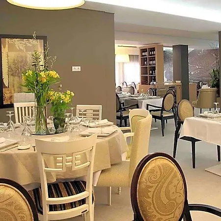 Douro Hotel 3*